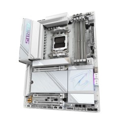 GIGABYTE AORUS GA-X870E PRO ICE - AM5 ATX Motherboard, White, DDR5 up to 256GB, PCIe 5.0, Wi-Fi 7, USB4