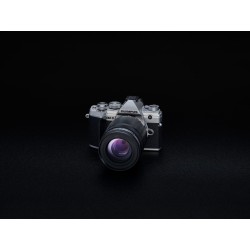 Olympus M.Zuiko Digital ED 40-150mm F4.0 PRO incl. Lens hood & Wrapping cloth — Buy in Cyprus with Fast Delivery