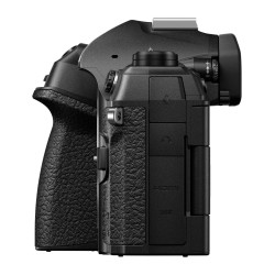 Olympus OM System OM-1 II body - OM-1 II - Black, includes CB-USB13 USB cable, shoulder strap, BLX-1 battery