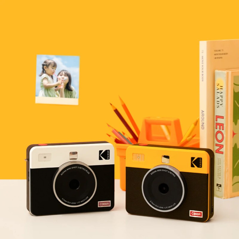 Kodak Mini Shot 3 Retro - Mini Shot 3 Retro - Instant Camera & Photo Printer (7.6 x 7.6 cm) BT + 8 Sheets