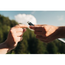 Verbatim USB Drive - 3.2 Pinstripe 256GB Black — Buy in Cyprus with Fast Delivery