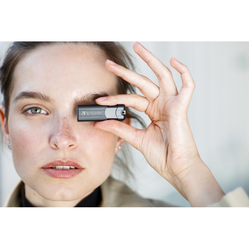 Verbatim USB Drive - 3.2 Pinstripe 256GB Black — Buy in Cyprus with Fast Delivery