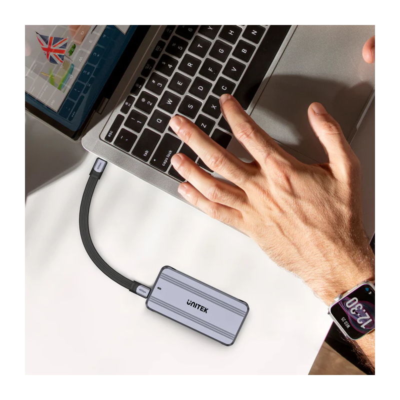 Unitek USB-C NVME PCIe Enclosure - S1242A - USB 4.0 40Gbps w Cooling Fan — Buy in Cyprus with Fast Delivery