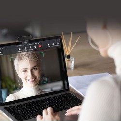 Yealink Webcam - UVC20 - 1080p USB-A with Microphone & Privacy Lens Cap — Buy in Cyprus with Fast Delivery