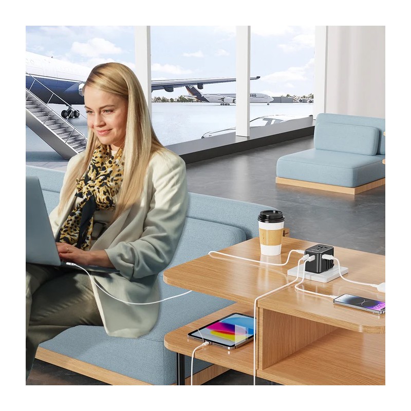 Unitek Charge Wall 65W Travel Adapter 3xUSBC+USBA Black - P1122A - 65W, Travel, 3xUSBC+USBA, Black