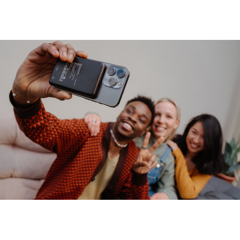 Verbatim Wireless Magnetic Slim Powerbank - Qi2 15W 5000mAh Black — Buy in Cyprus with Fast Delivery