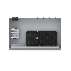 Yeastar On-Premise Cloud IP PBX Telephony System 25 50 - P550 - On-Premise Cloud IP PBX Telephony System 25 50