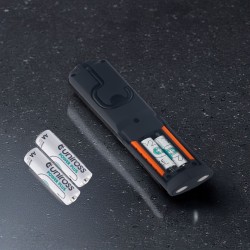 Uniross Light Torch - ULFL018 - 2in1 Spotlight & Floodlight 200 Lumens 40 hrs — Buy in Cyprus with Fast Delivery