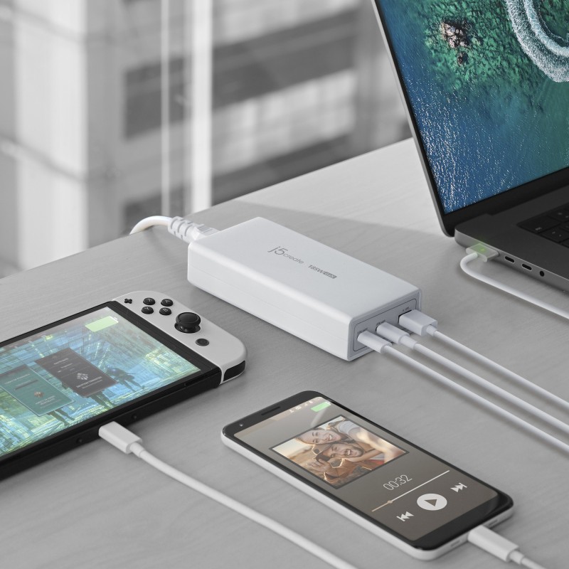 j5create 185W Laptop GaN Charger PD3.1 2xUSB-C 1xUSB-A (UK Plug) JUP37185W — Buy in Cyprus with Fast Delivery
