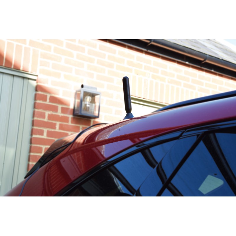 Mercury Portable UHF Aerial with Magnetic Base 120.525UK - ST04P - Portable UHF Aerial with Magnetic Base 120.525UK