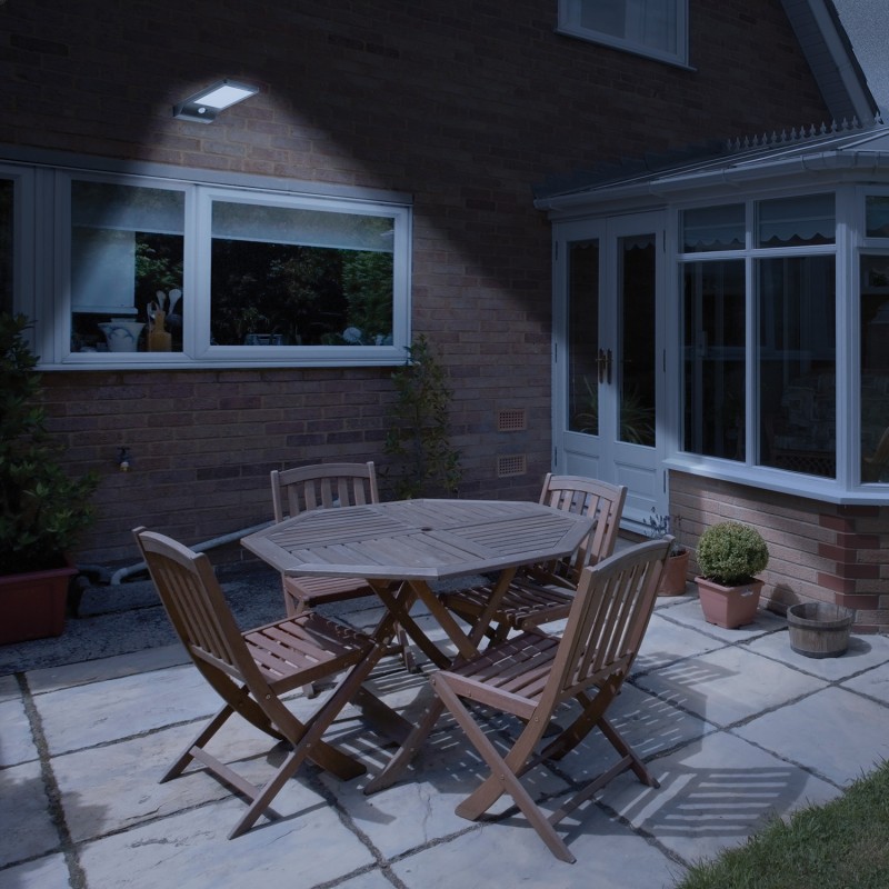 LYYT Solar LED Motion Sensor Light - 154.840UK — Buy in Cyprus with Fast Delivery