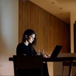 Logitech M330 Silent Plus - 910-004909 - Black Wireless Silent Office Mouse, 2.4GHz Nano Receiver