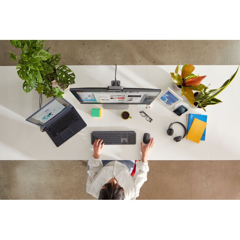 Logitech MX Keys - 920-010244 - Graphite German Wireless Keyboard, Backlit, Multi-device, Rechargeable USB-C