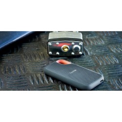 SanDisk Extreme V2 - 1TB - Portable USB 3.1 SSD - Black — Buy in Cyprus with Fast Delivery